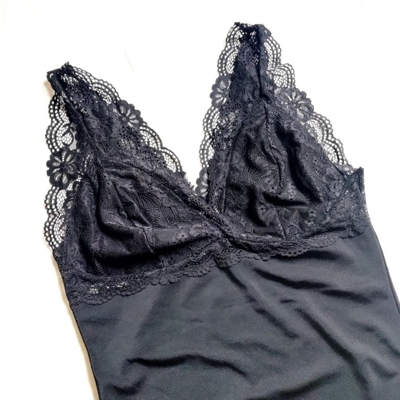 Vintage Black Bodysuit - Picture 2 of 4